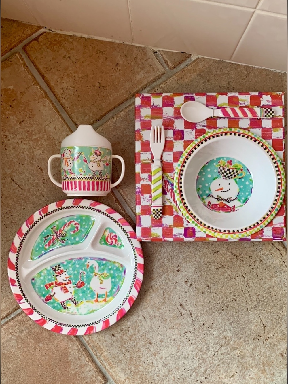 Mackenzie-Childs NIB 5 Piece Toddler Holiday "Tender Tidings" Dinnerware Set NIB - Picture 5 of 8